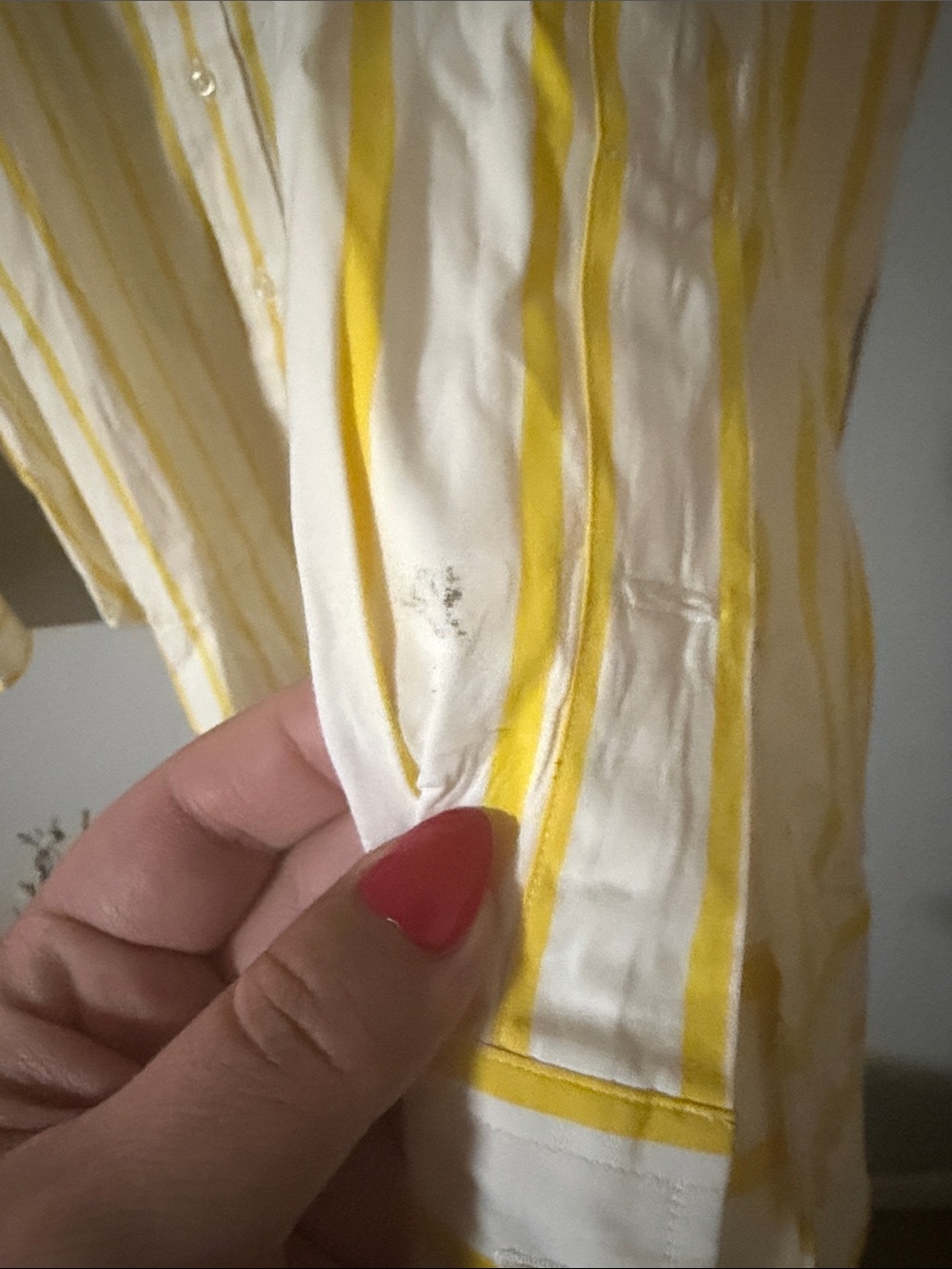 Polo by Ralph Lauren Men's White and Yellow Striped Button-Down Shirt - Picture 2 of 6